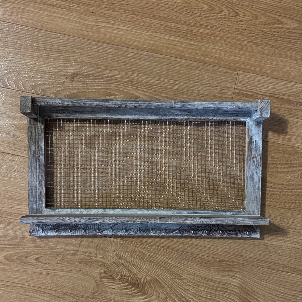 Rustic Gray wall jewelry holder